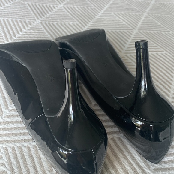 Kelly & Katie Dorotha Black Patent Leather pumps size 7.5 - Picture 8 of 10